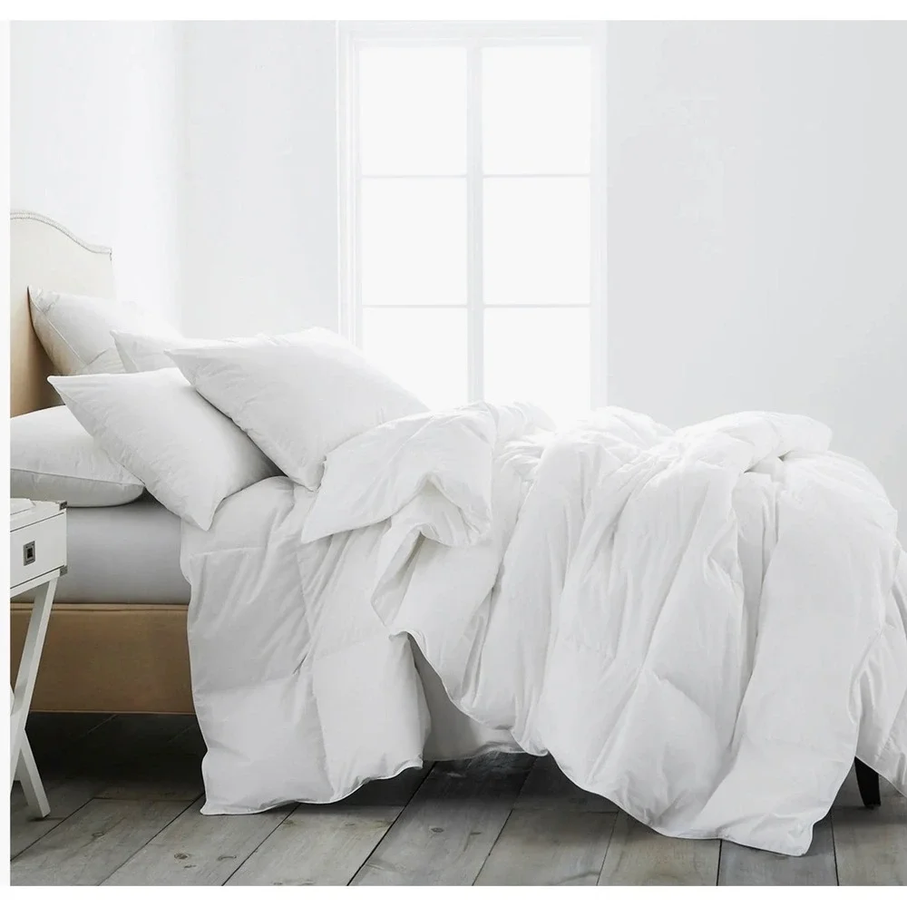 Boll & Branch Midweight Down Comforter White Organic Cotton  Queen Duvet
